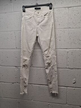 NWOT Womens Flying Monkey White Distressed High-Rise Women’s Jeans